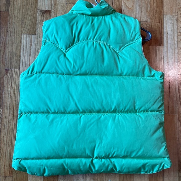 Reversible White and Green American Eagle Snap Up Winter Puffer Vest - Picture 7 of 10